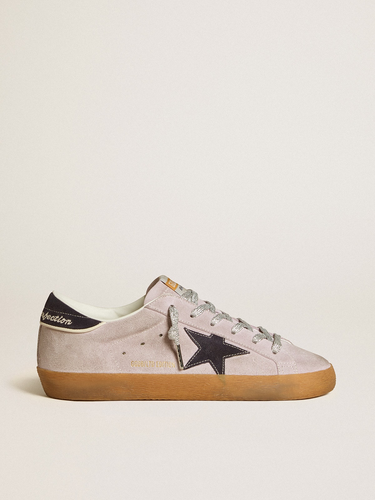 Golden Goose - Super-Star LTD de Mujer de ante lila con estrella y refuerzo del talón de ante azul noche in 