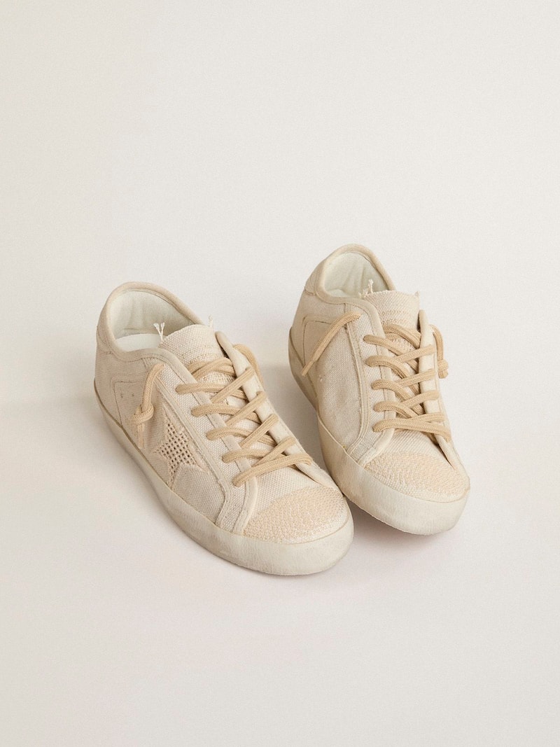 Golden Goose - Super-Star in pearl-colored canvas with a tone-on-tone mesh effect star in 