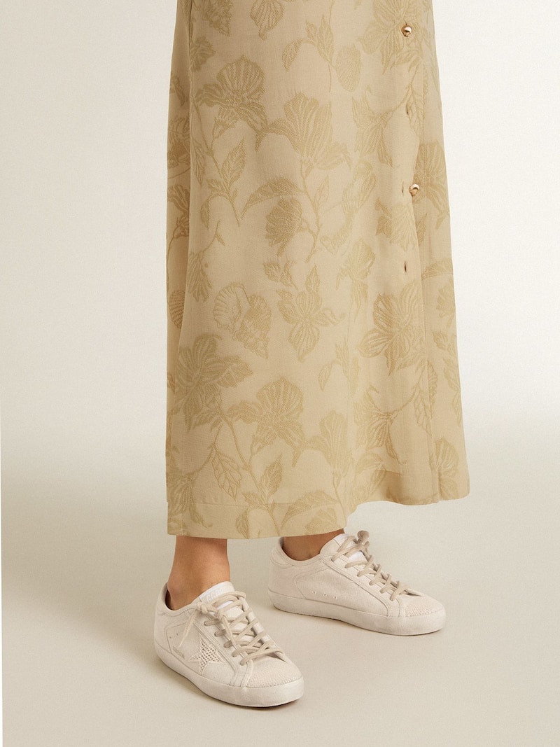 Golden Goose - Super-Star in pearl-colored canvas with a tone-on-tone mesh effect star in 