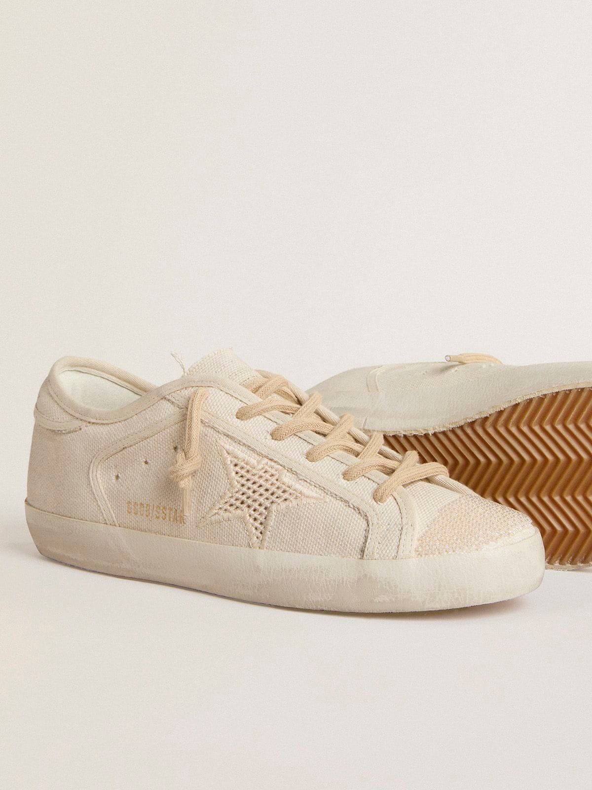Golden Goose - Super-Star in pearl-colored canvas with a tone-on-tone mesh effect star in 