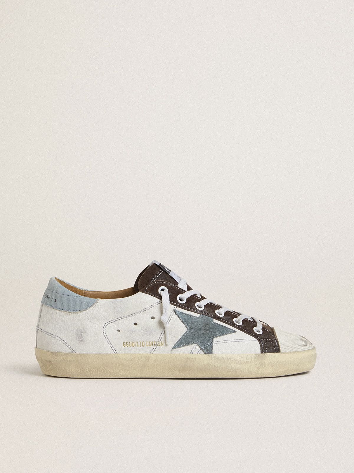 Golden Goose - Super-Star LTD Damen mit azurblauem Raulederstern und azurblauem Canvas an der Ferse in 