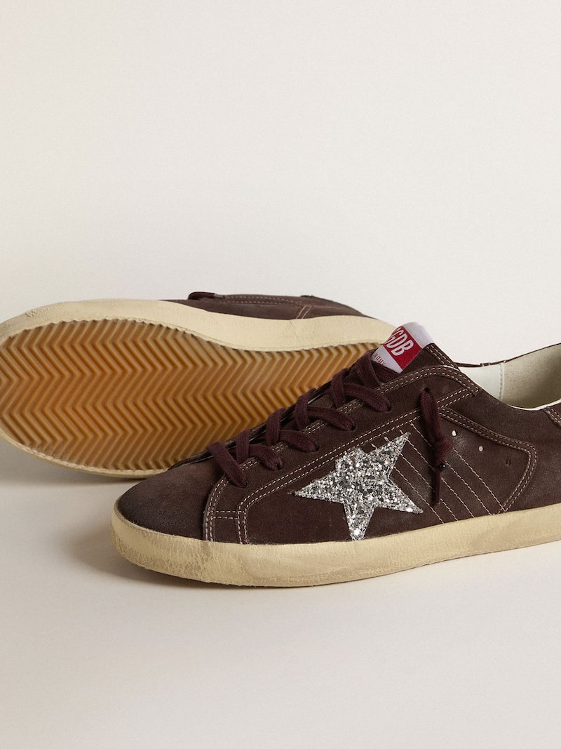 Golden Goose - Women's Super-Star in brown suede with silver glitter star in 