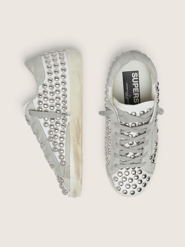 Golden Goose - Women's Super-Star in white leather with light gray star and metal studs in 