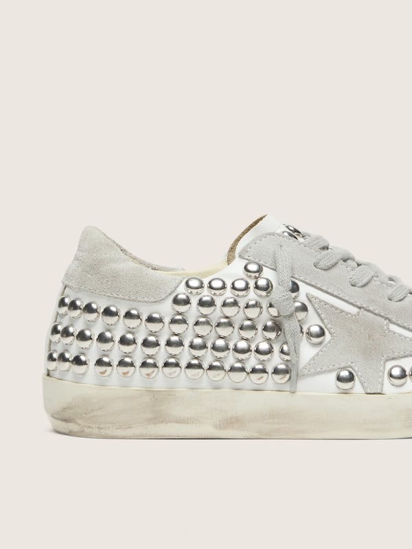 Golden Goose - Women's Super-Star in white leather with light gray star and metal studs in 