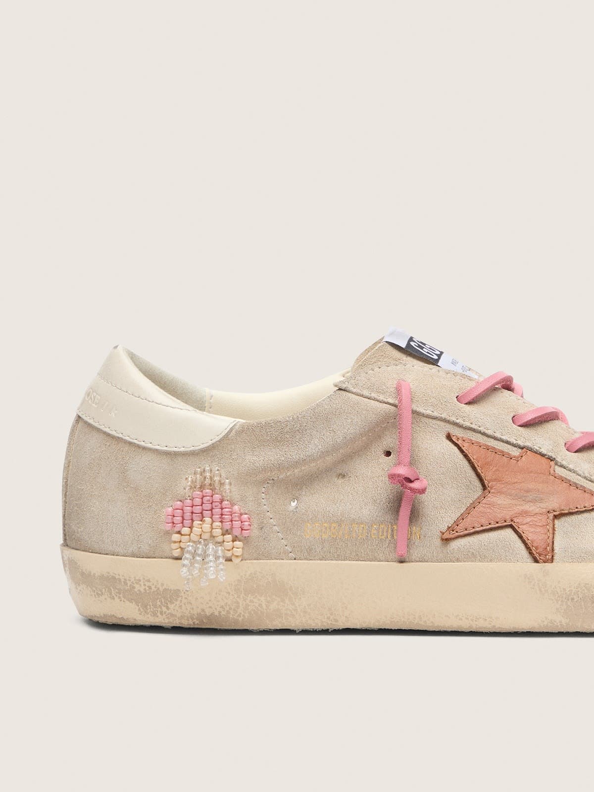 Golden Goose - Super-Star LTD donna in suede color perla con stella color mattone e ricamo in 