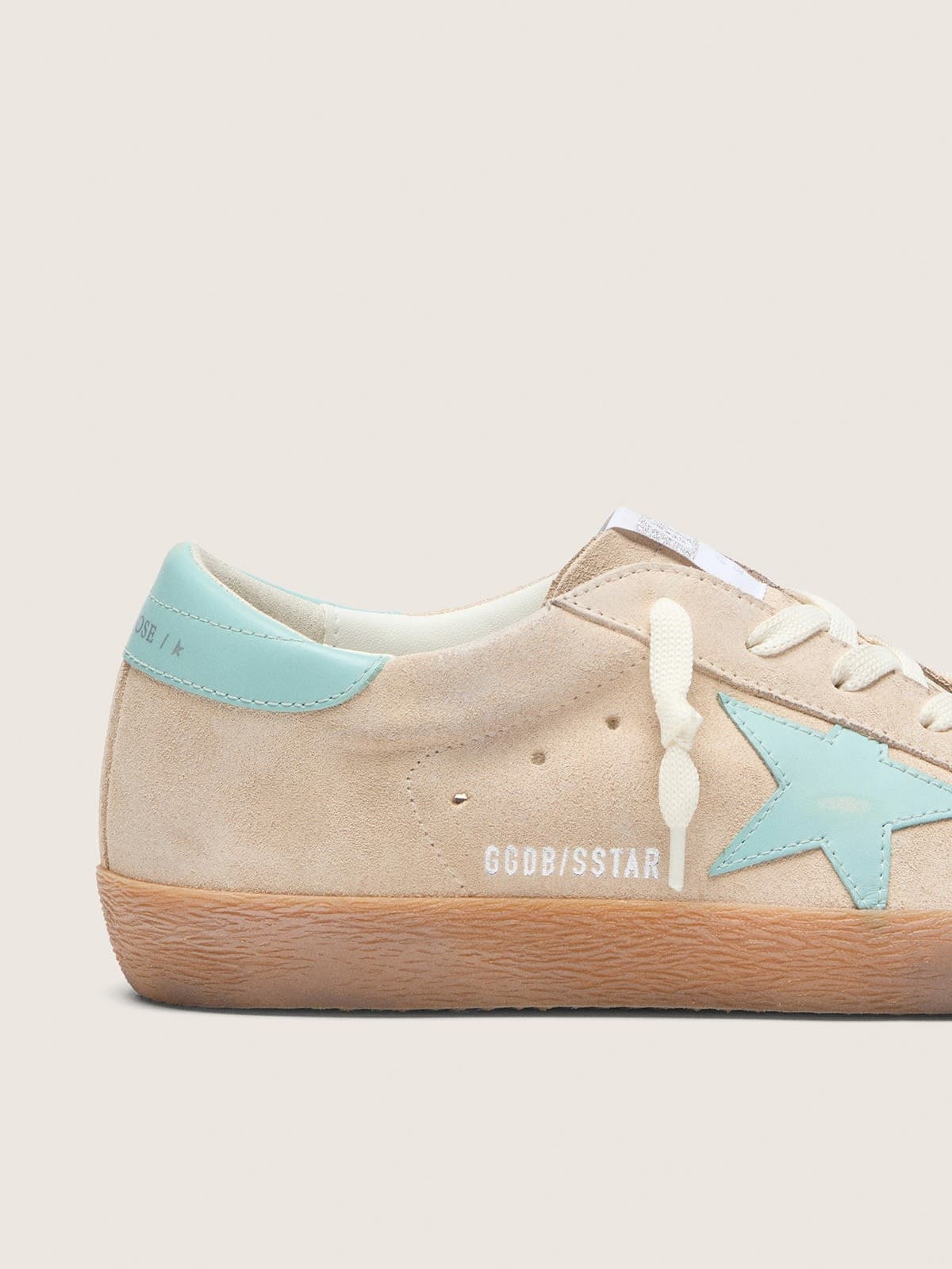 Golden Goose - Super-Star de mujer de ante beige con estrella verde agua in 