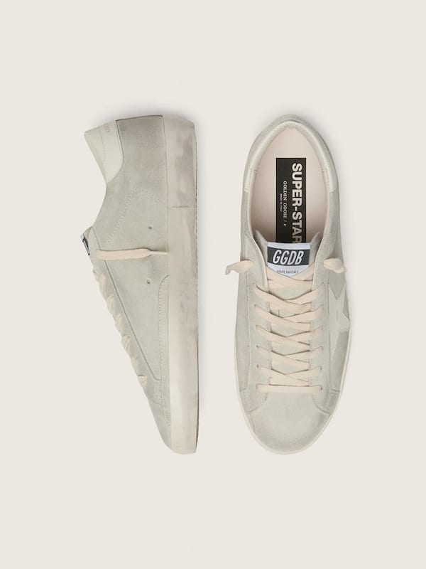 Women&rsquo;s Super-Star in light gray suede with white leather star