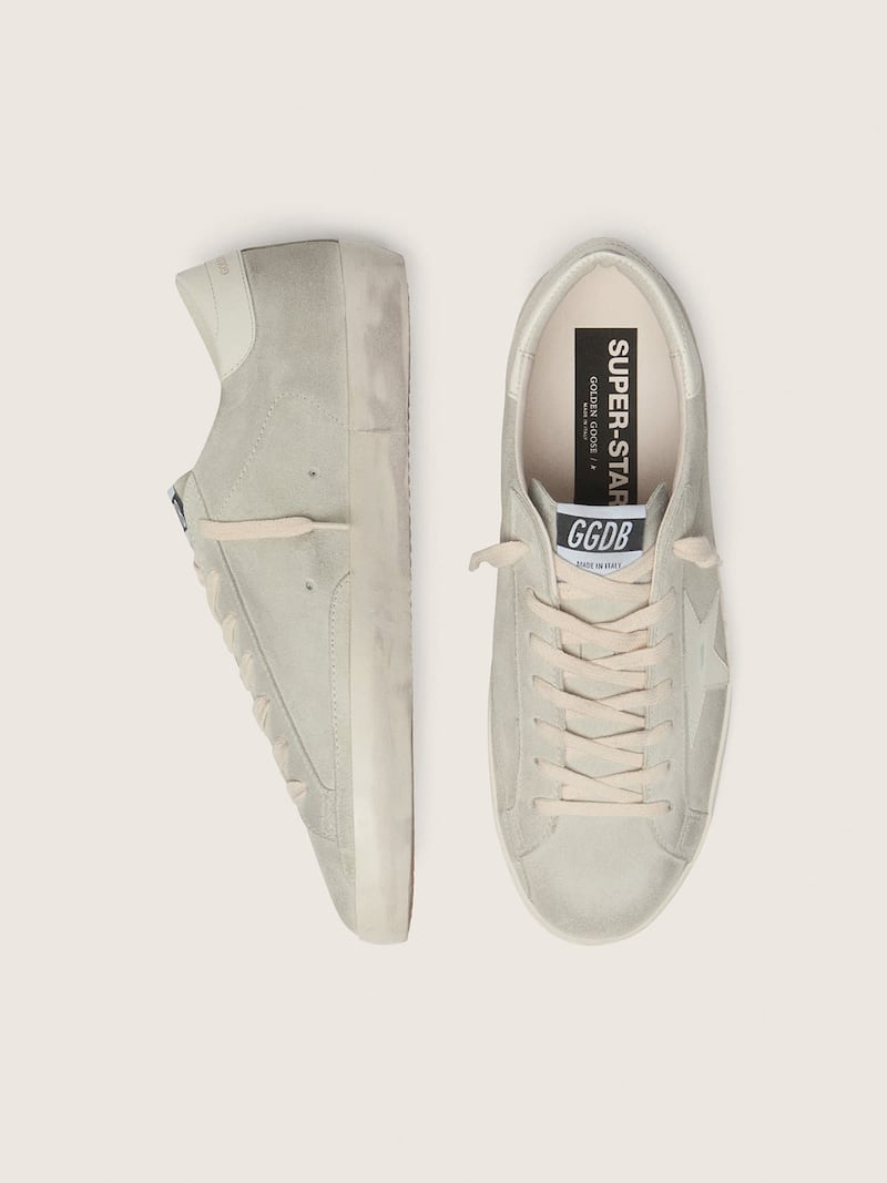 Golden Goose - Super-Star de mujer de ante gris claro con estrella de piel blanca in 