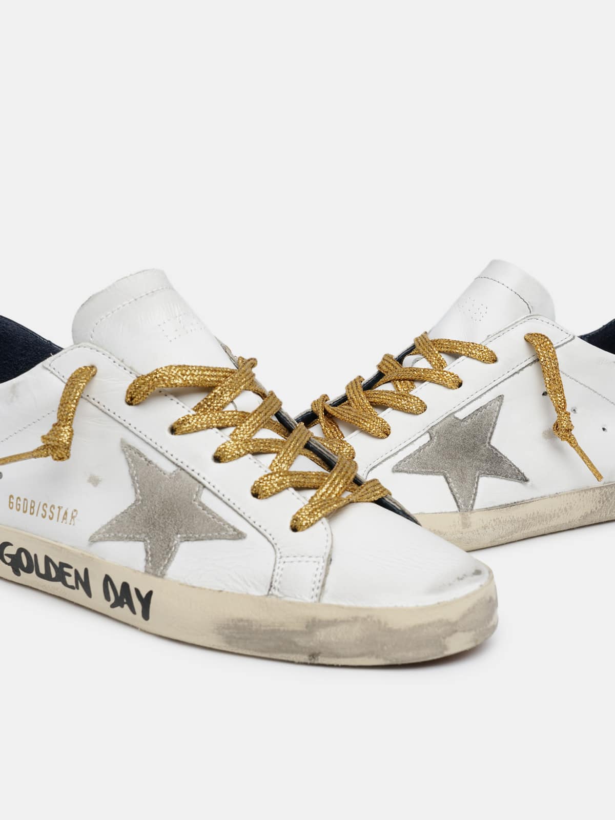 Golden Goose - Super-Star sneakers with handwritten Have a Golden Day lettering in 