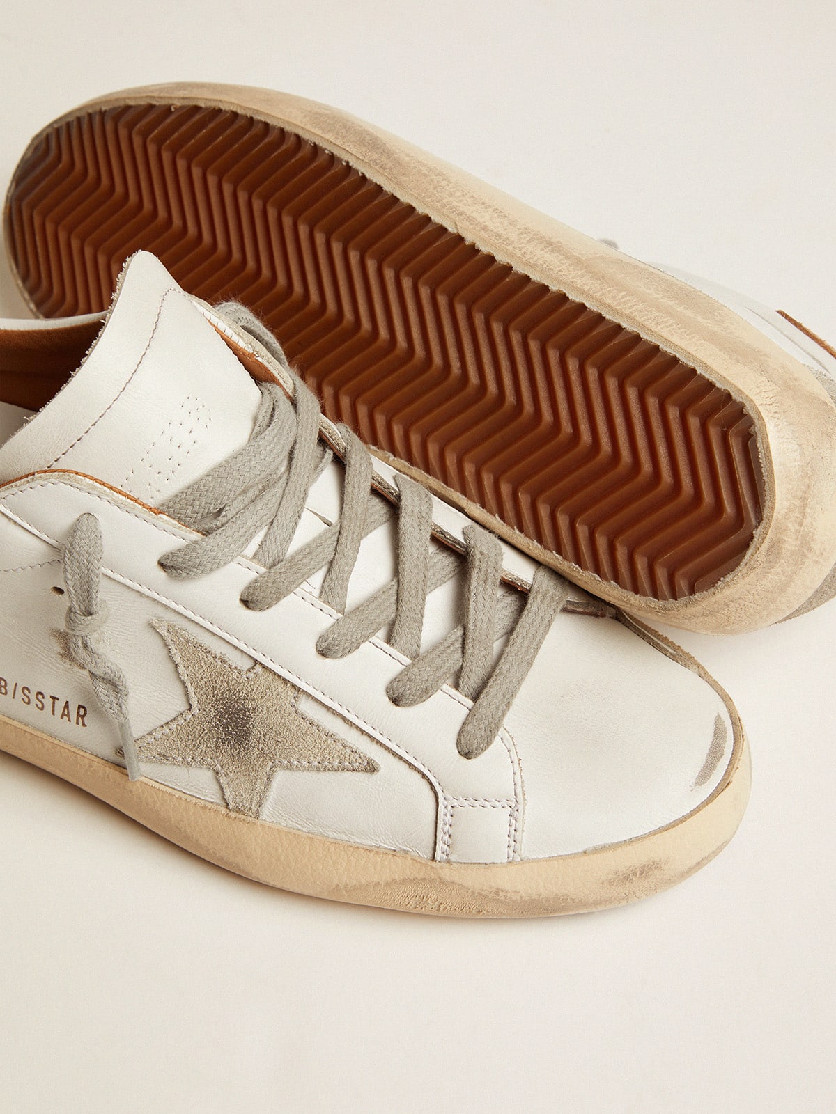 Women s Super Star sneakers with suede star and brown heel tab Golden Goose