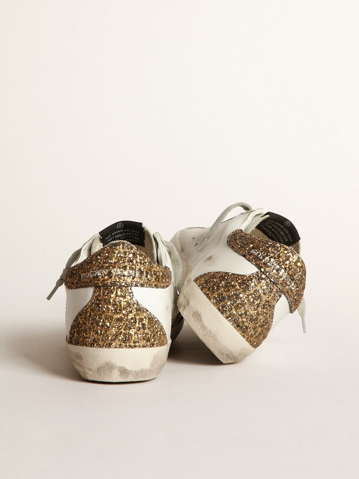 Golden Goose - Super-Star sneakers with light blue leather star and gold glitter crocodile-print heel tab in 