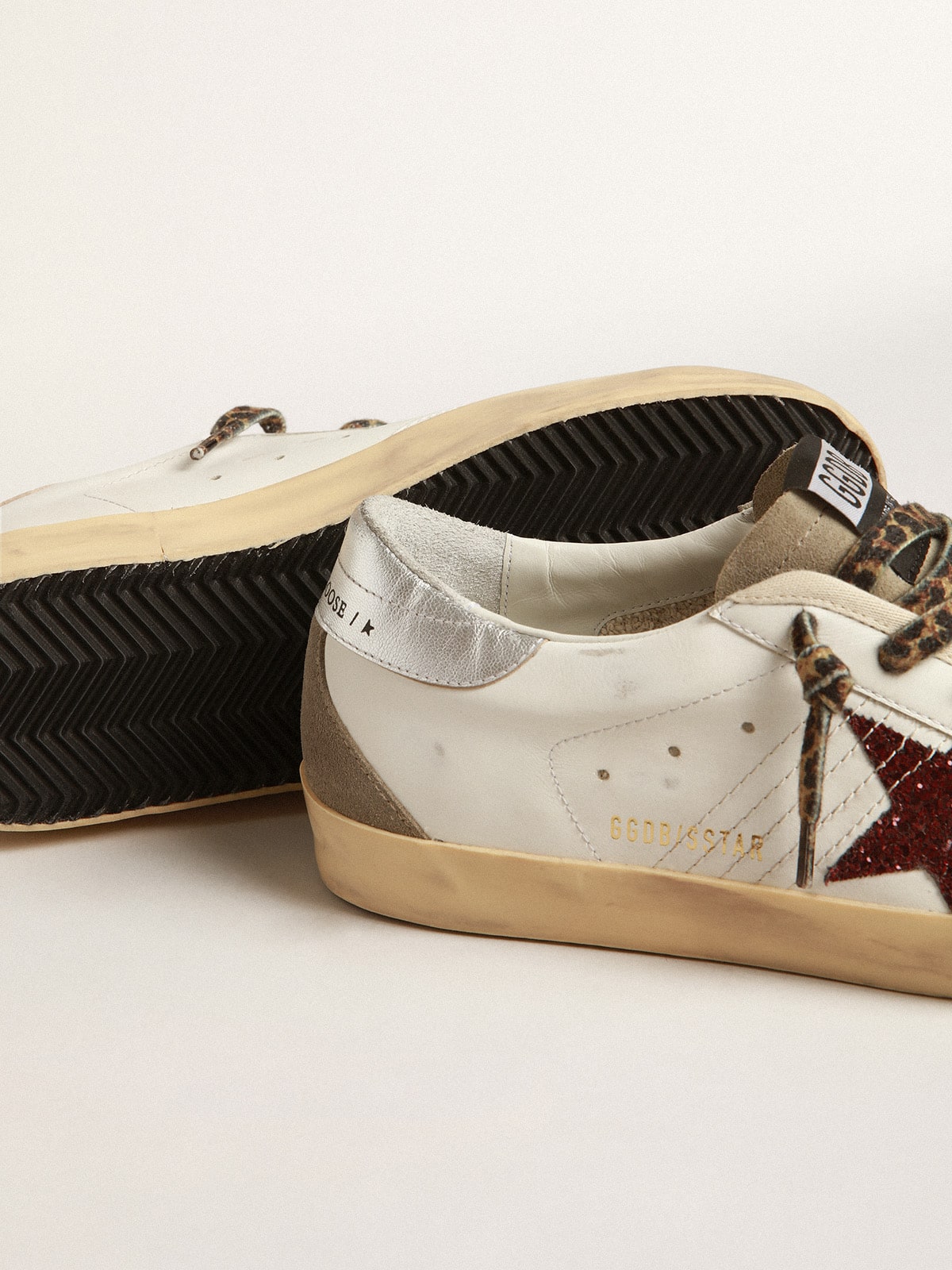 Golden Goose - Super-Star con estrella con purpurina burdeos  in 