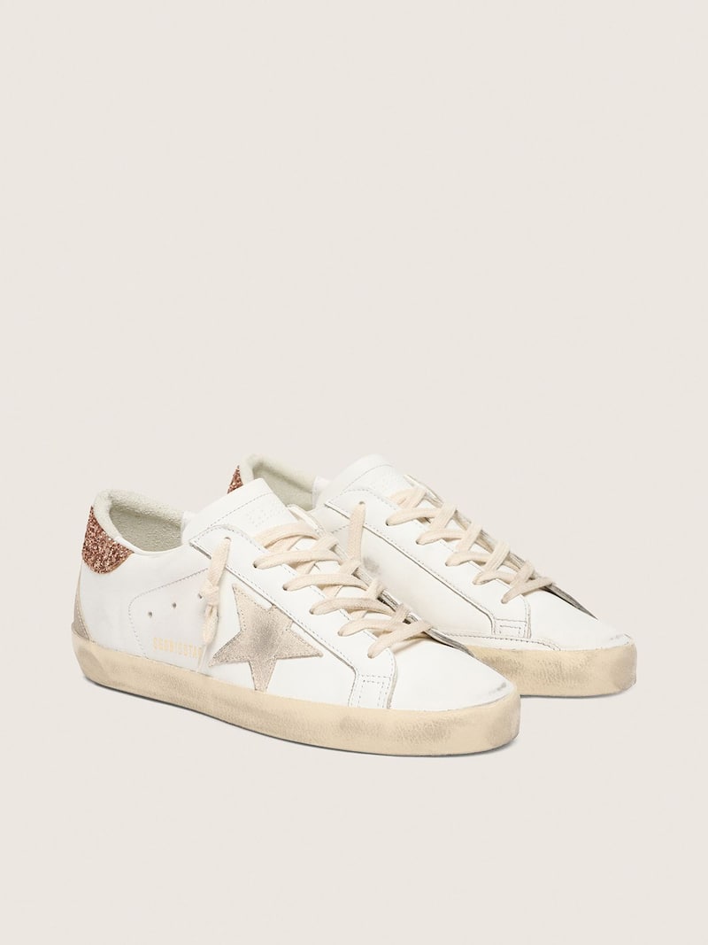 Golden Goose - Super-Star avec &eacute;toile en daim et contrefort &agrave; paillettes rose p&ecirc;che in 