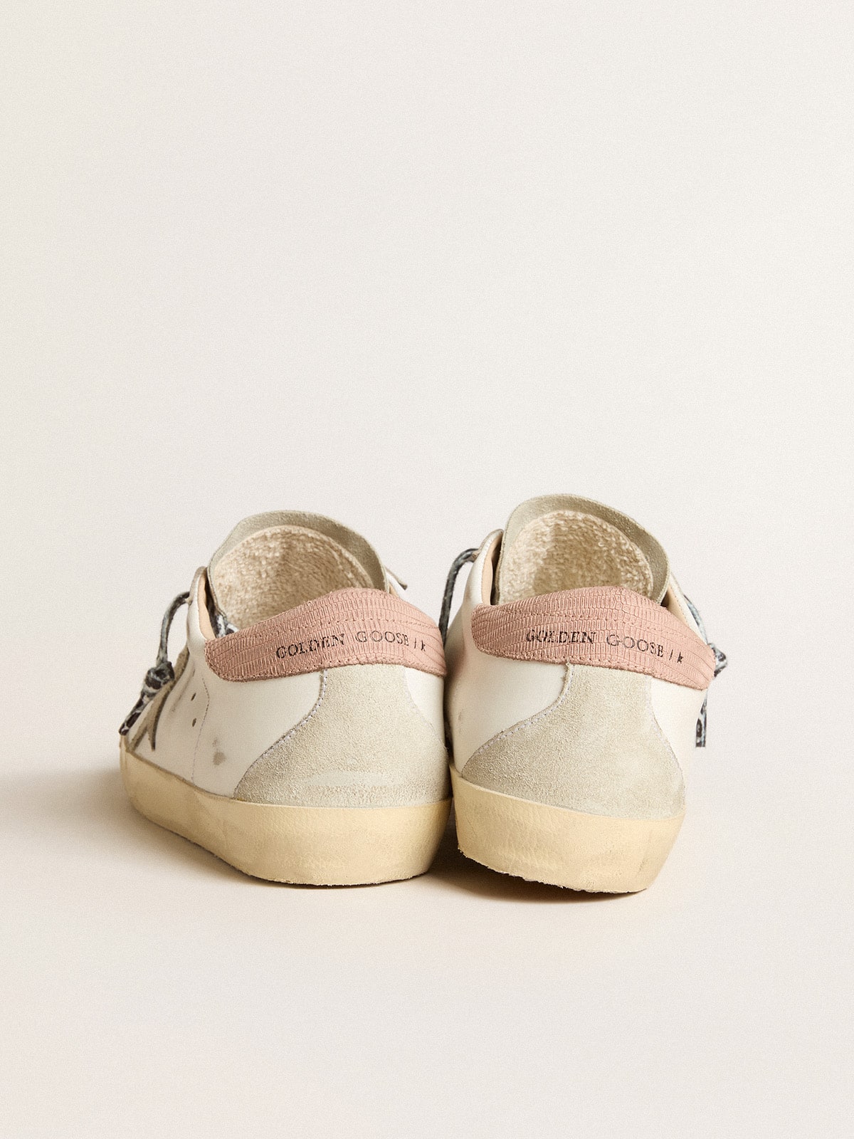 Golden Goose - Super-Star with ice-gray star and pink lizard-print heel tab in 