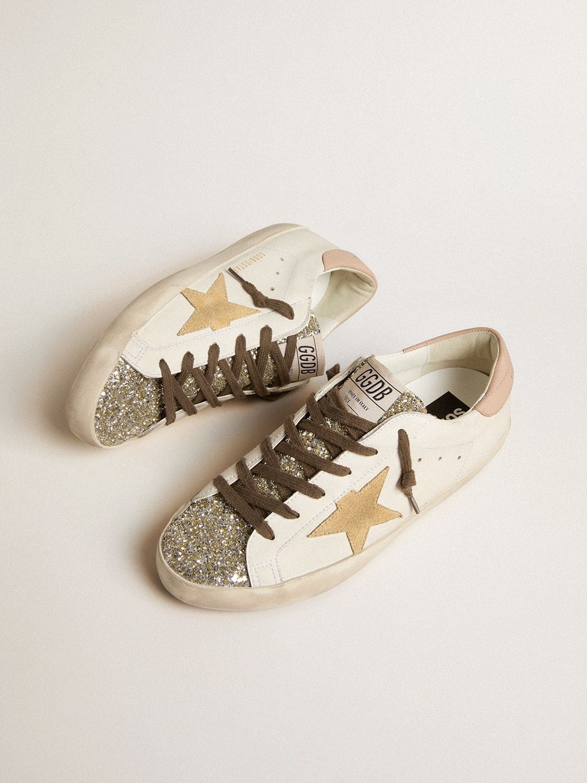Golden Goose - Women’s Bio-based Super-Star with platinum glitter tongue in 