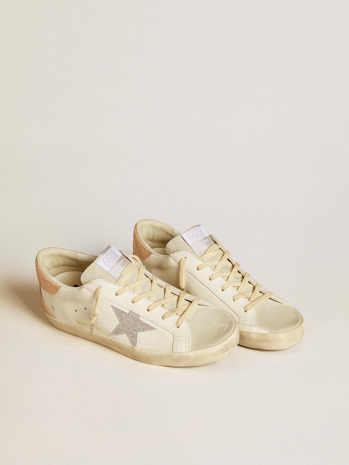 Golden Goose - Super-Star aus Leder mit Swarovski-Kristallen an Stern und Ferse in 