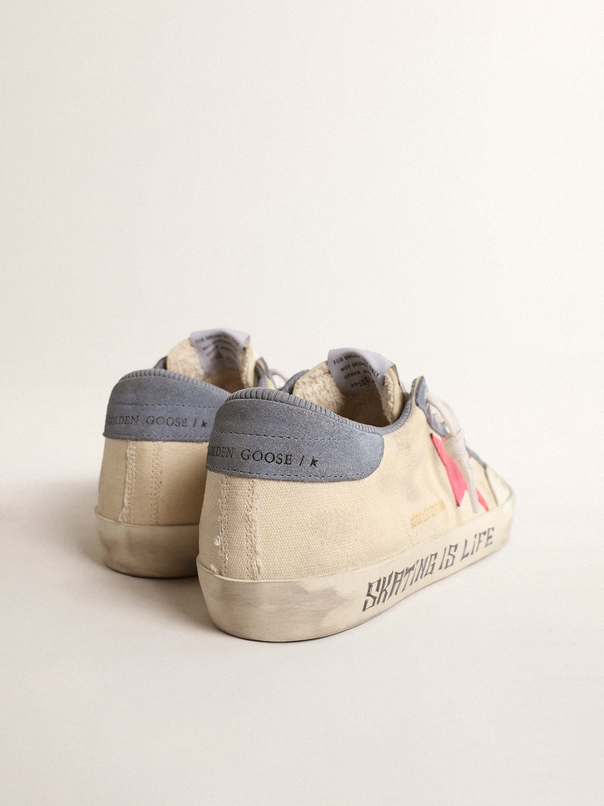 Golden Goose - Super-Star Penstar LTD aus Canvas mit langustenfarbenem Raulederstern in 