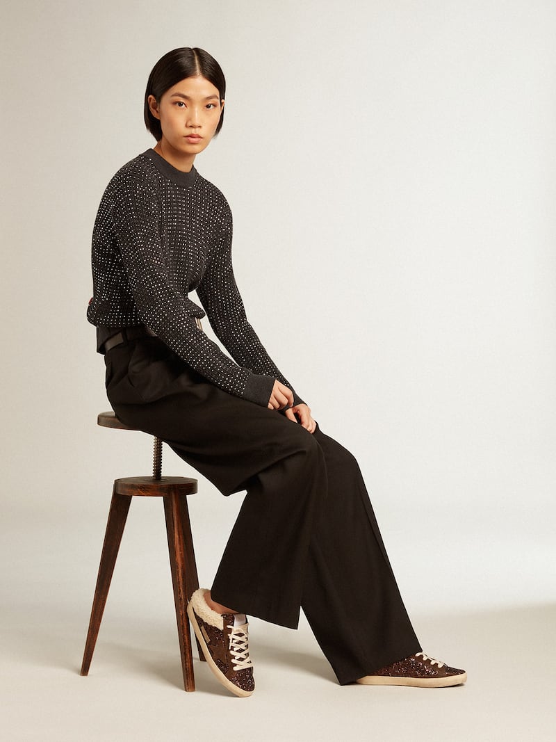 Golden Goose - Mules Super-Star con purpurina, estrella marr&oacute;n y forro de shearling in 