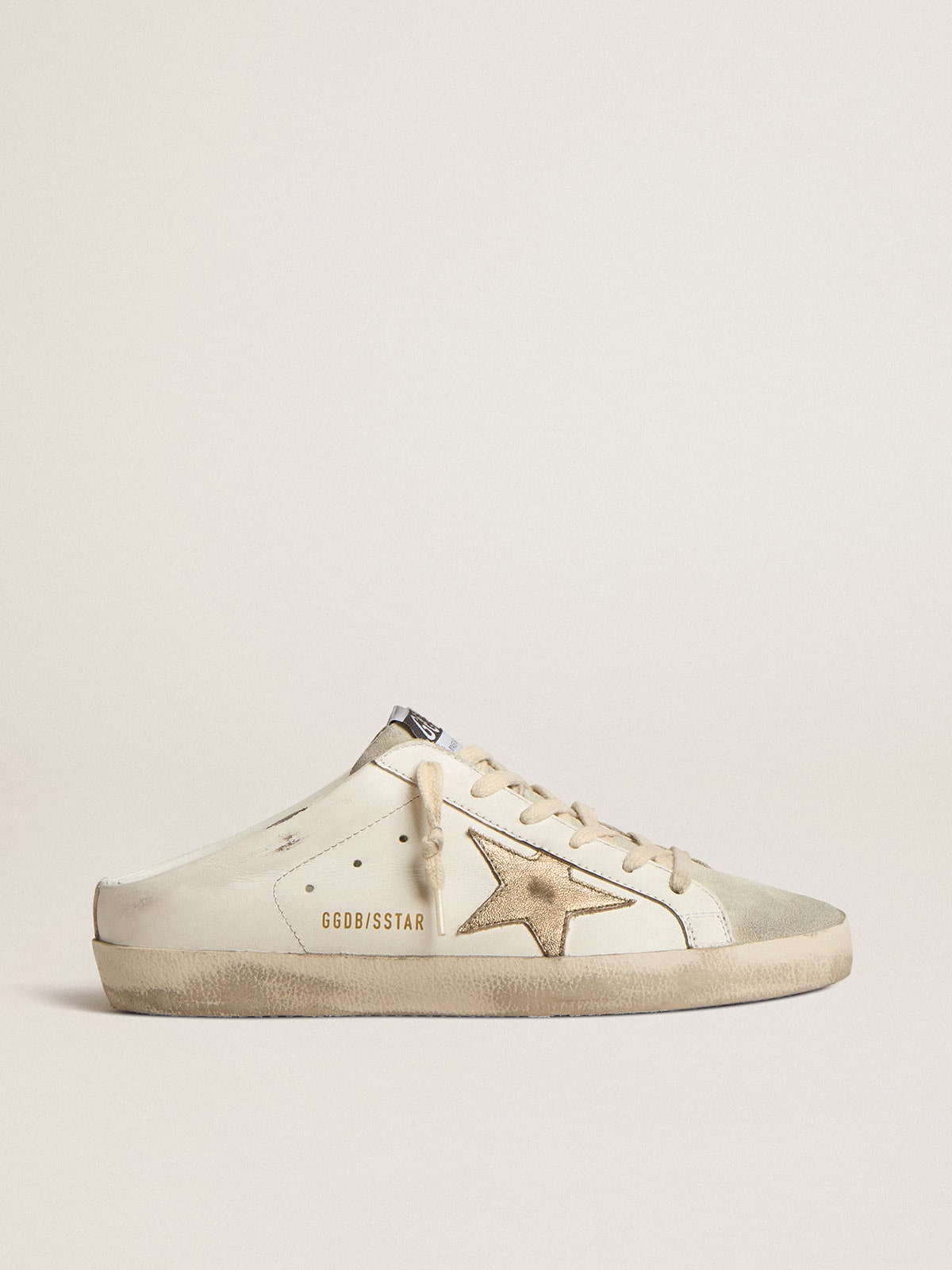 Golden Goose - Super-Star Sabots with platinum star and ice-gray suede tongue in 