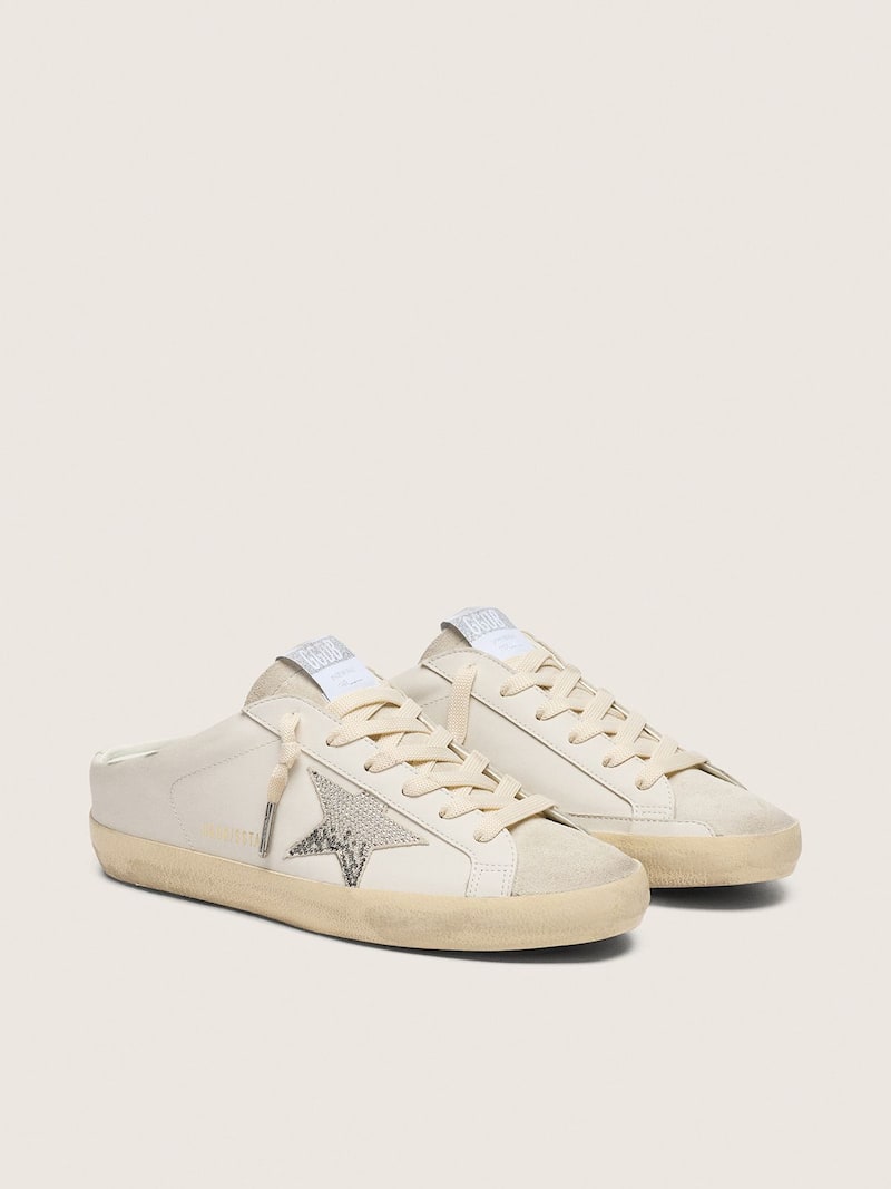 Golden Goose - Super-Star Sabot Damen aus wei&szlig;em Leder mit Swarovski-Stern in 