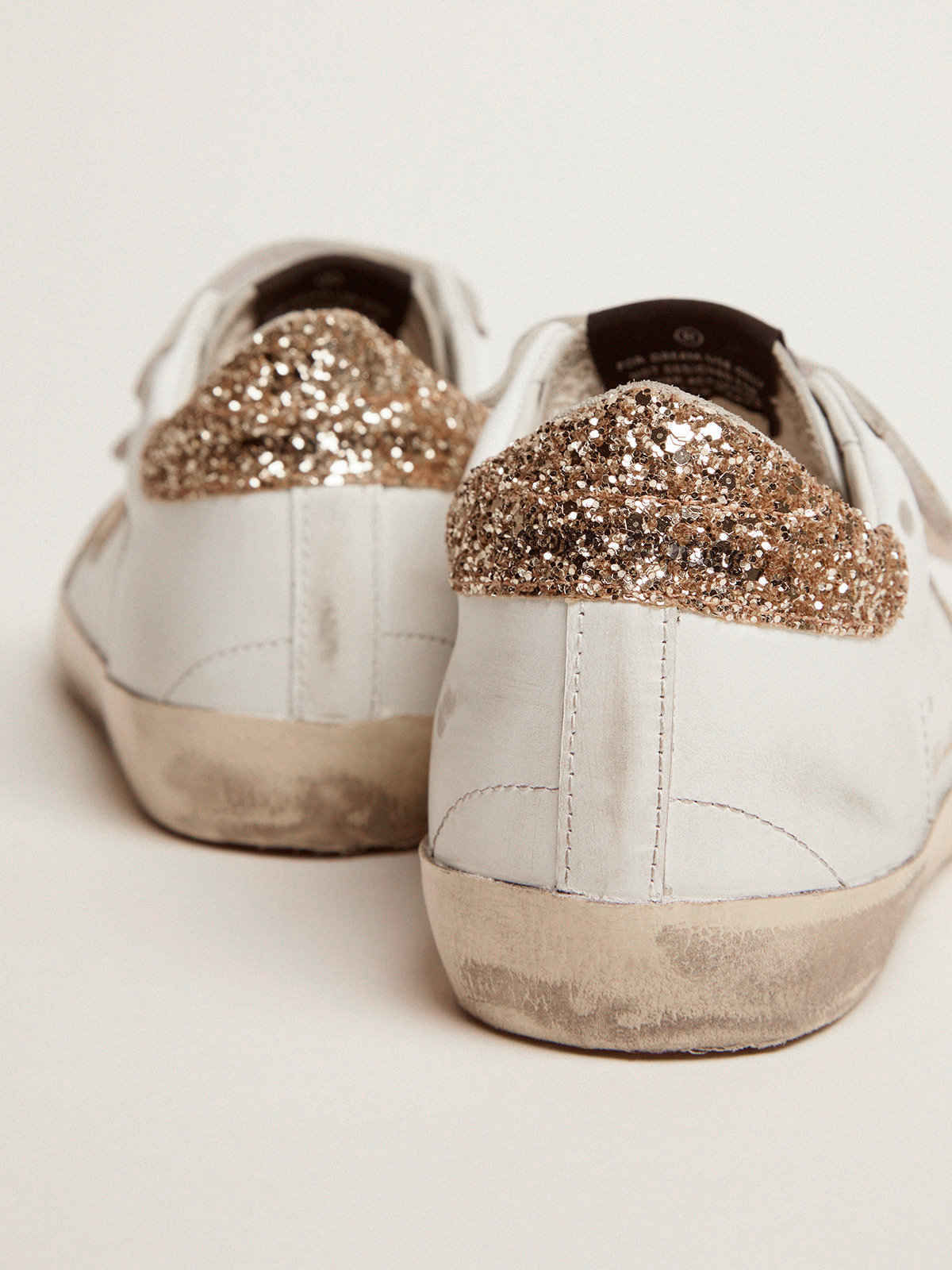 Golden Goose - Women's Old School with gold star in laminated leather in