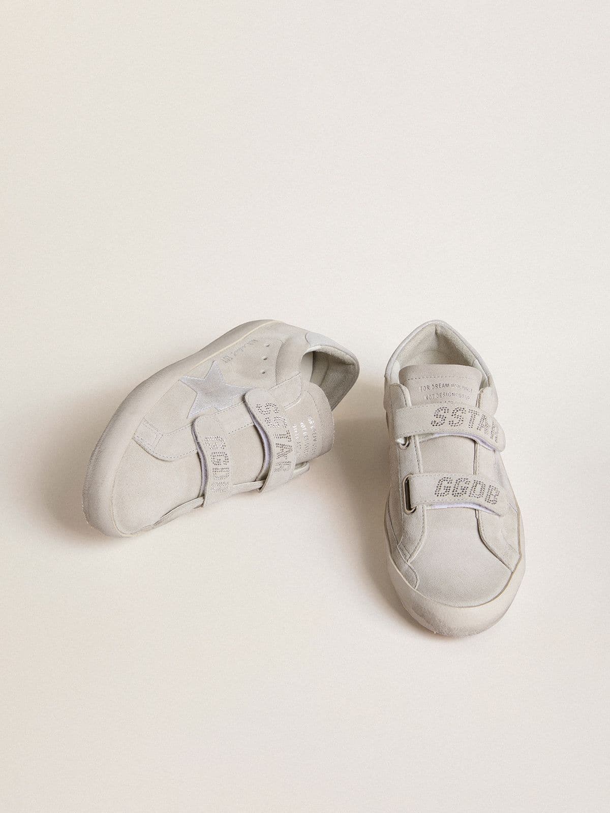 Golden Goose - Women's Old School in light gray suede with a leather star with micro-glitter in 