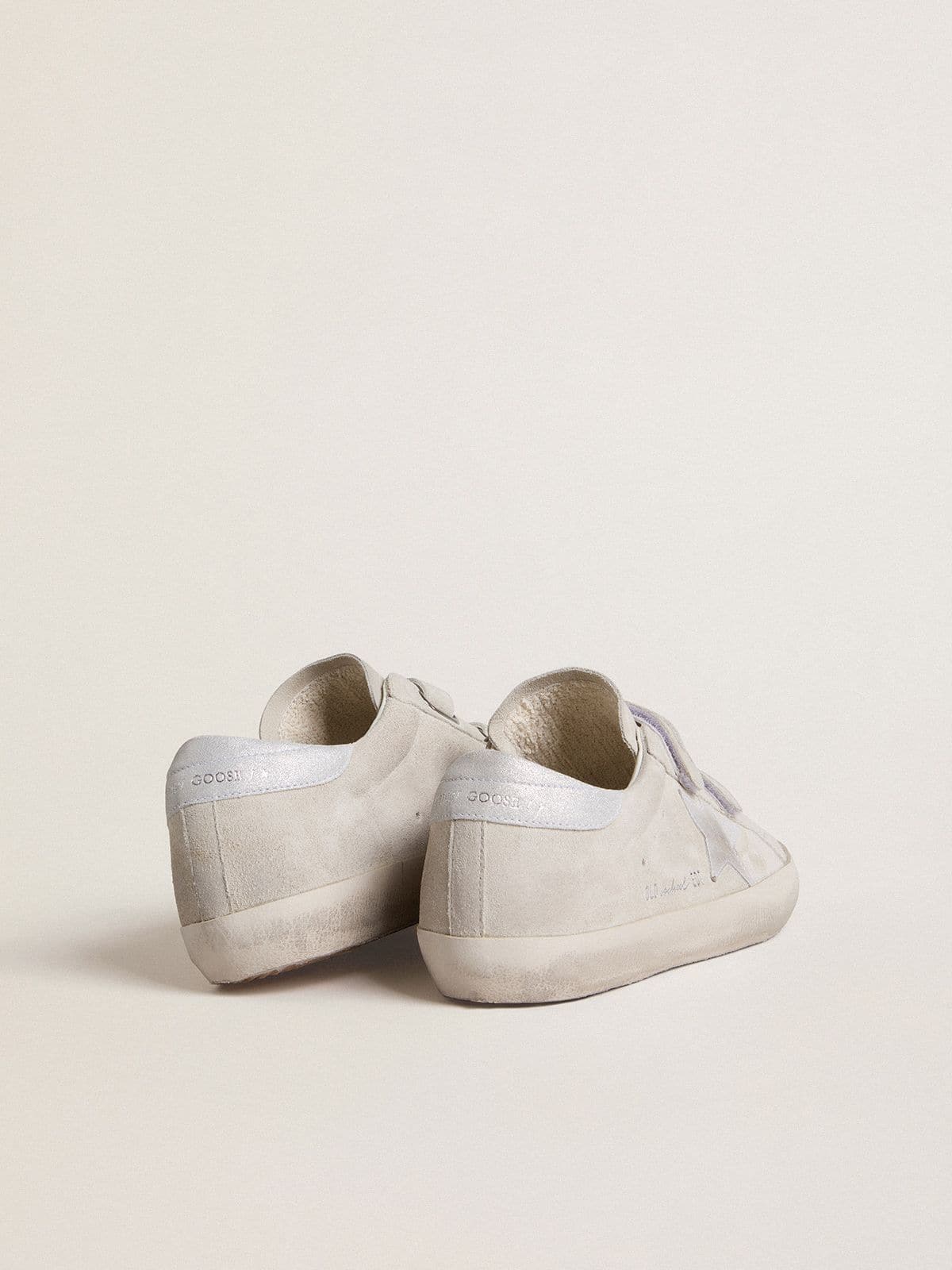 Golden Goose - Women's Old School in light gray suede with a leather star with micro-glitter in 