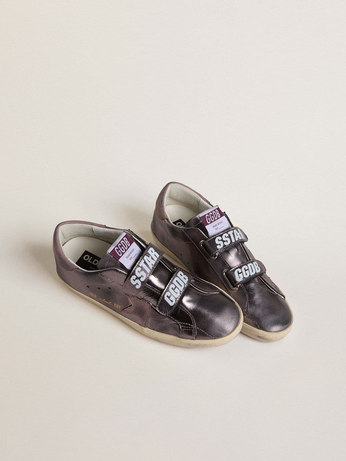 Women&rsquo;s Old School in purple laminated leather with lilac nubuck star and heel tab