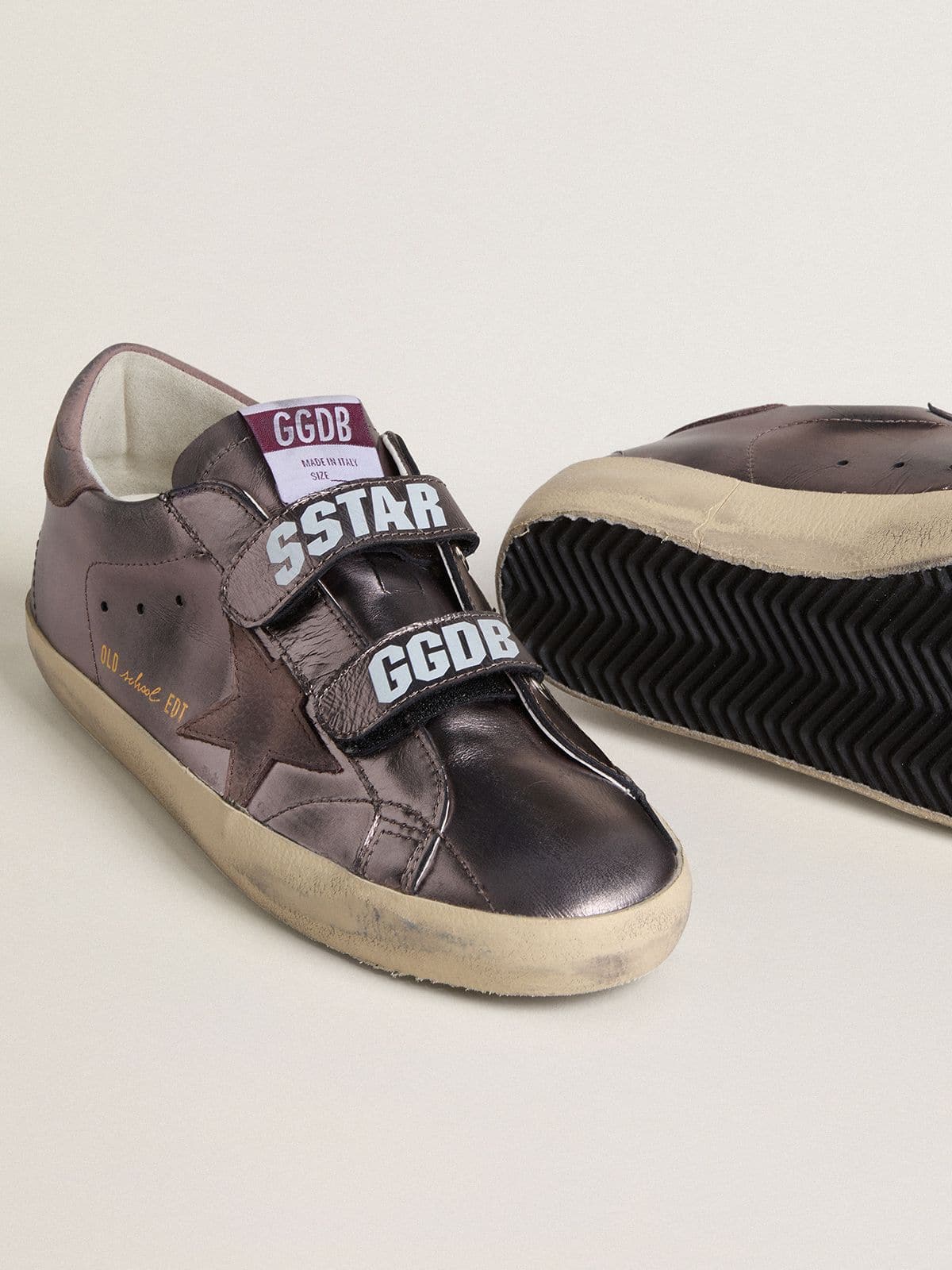 Golden Goose - Women&rsquo;s Old School in purple laminated leather with lilac nubuck star and heel tab in 