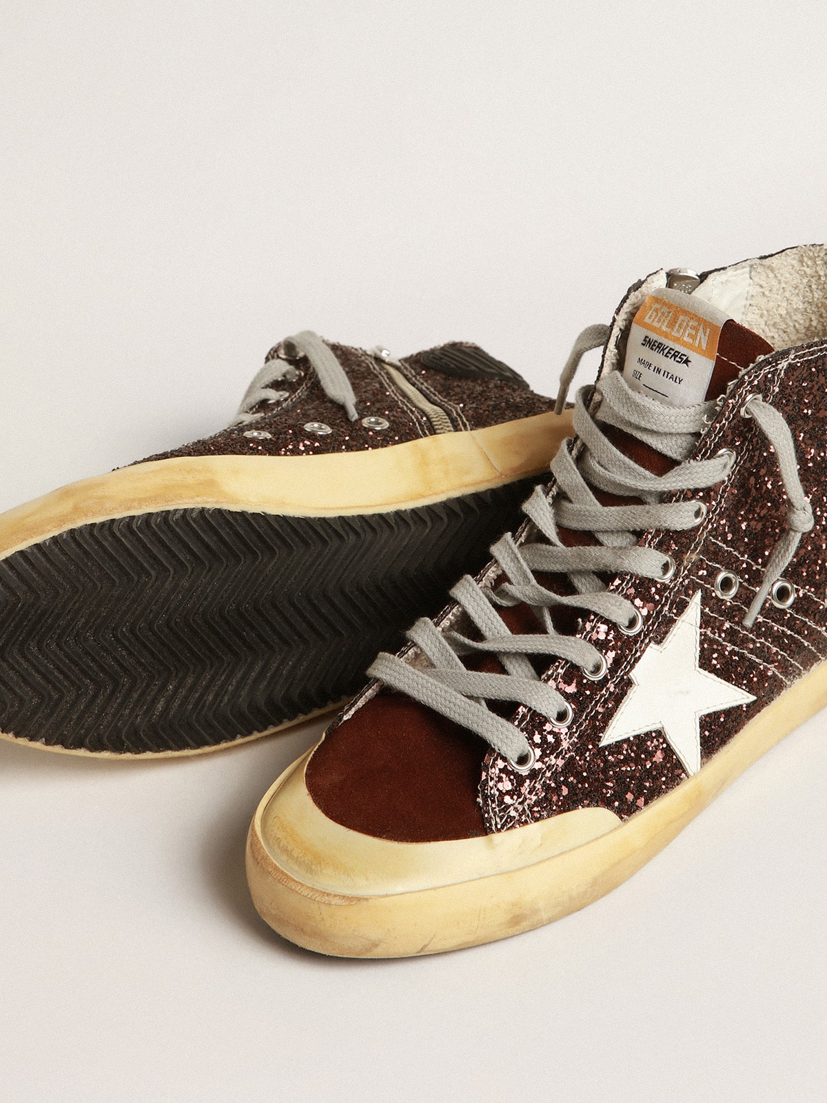 Golden Goose - Francy Penstar à paillettes marron avec étoile en cuir blanc in 