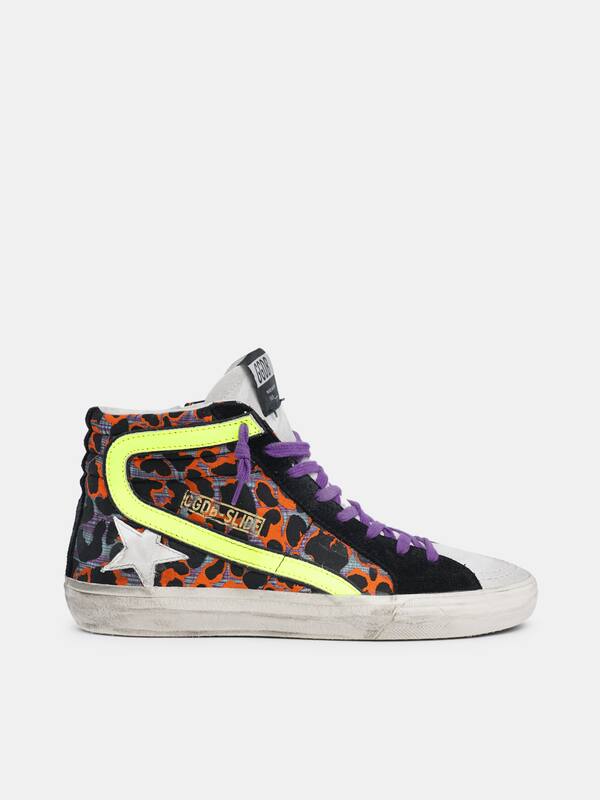 Slide sneakers in canvas with red leopard print