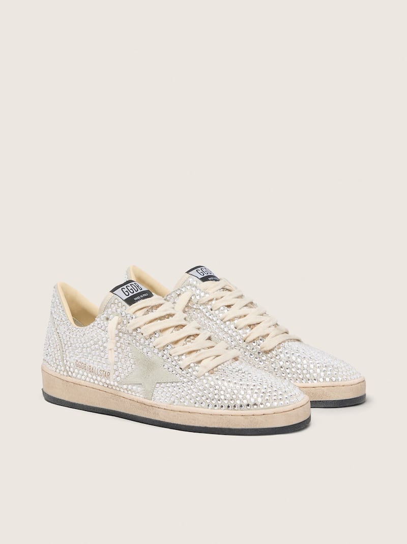 Golden Goose - Ball Star  f&uuml;r Damen mit Swarovski-Kristallen und grauem Raulederstern in 