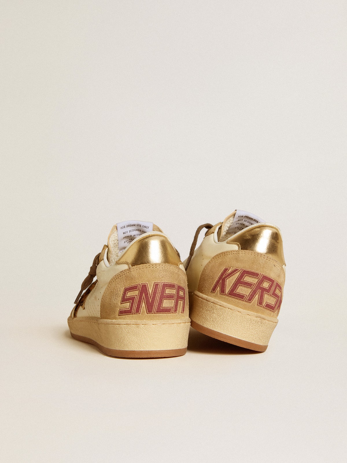 Golden Goose - Ball Star aus Nappaleder und Rauleder mit Stern aus Cavallino-Leder und Metallic-Ferse in 