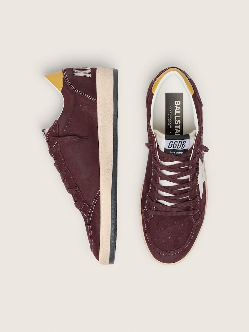 Golden Goose - Ball Star de mujer de piel color chocolate con estrella blanca in 