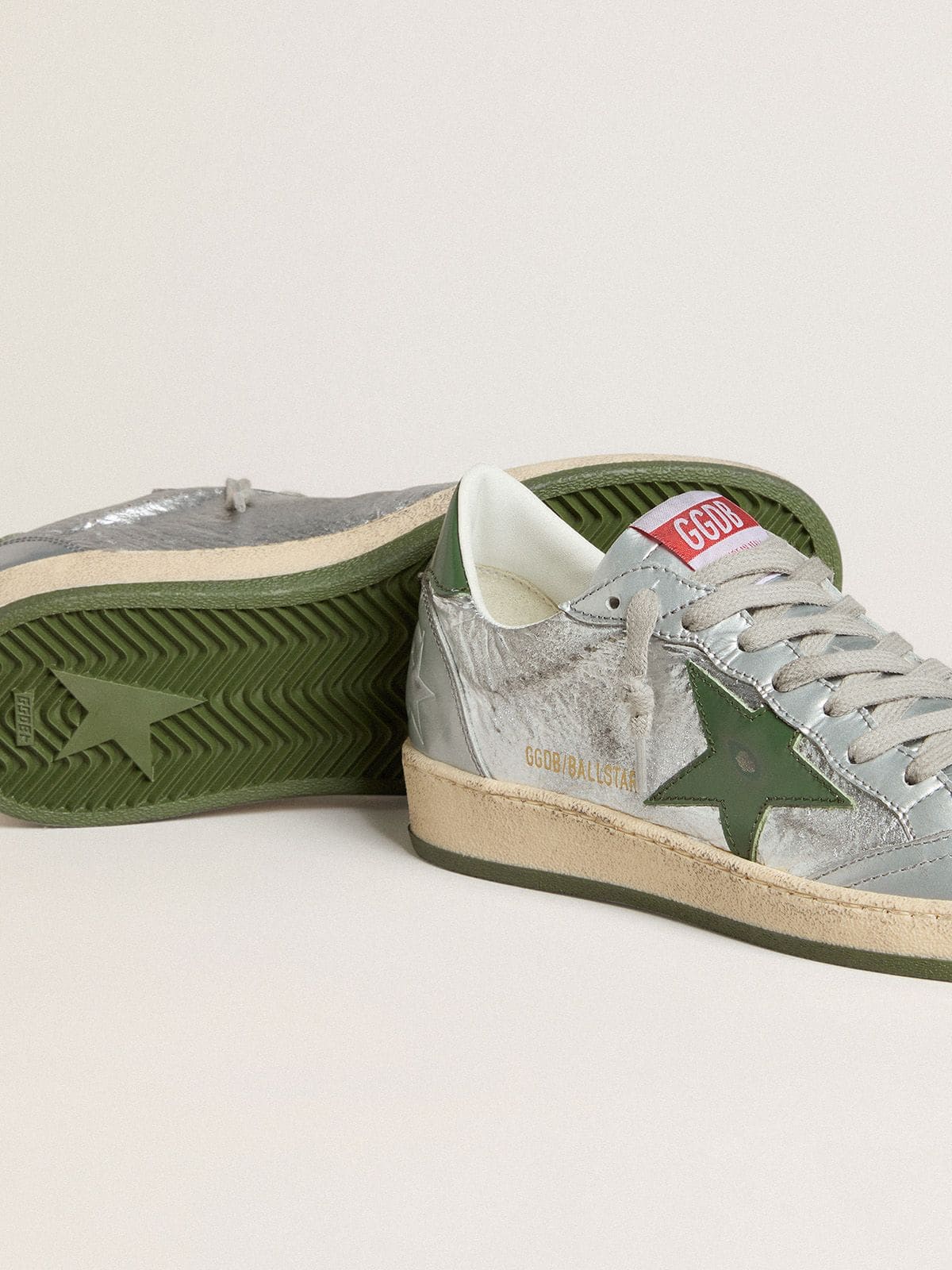 Golden Goose - Ball Star de Mujer de nailon plateado con estrella y refuerzo del talón de piel verde in 