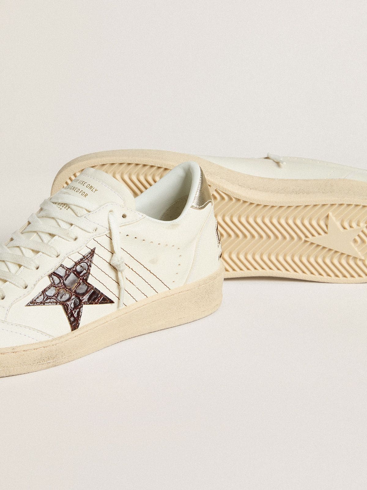 Golden Goose - Ball Star con stella in pelle con stampa cocco bordeaux e talloncino oro in 