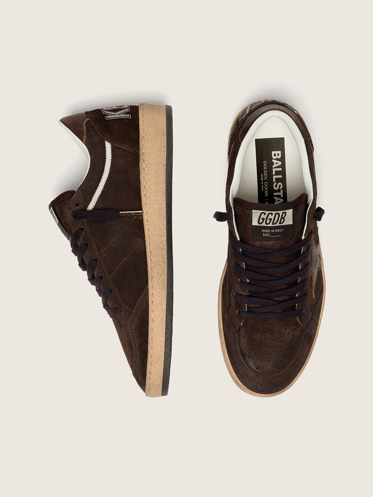 Golden Goose - Ball Star Feminino de suede marrom com estrela e tal&atilde;o de couro marrom in 