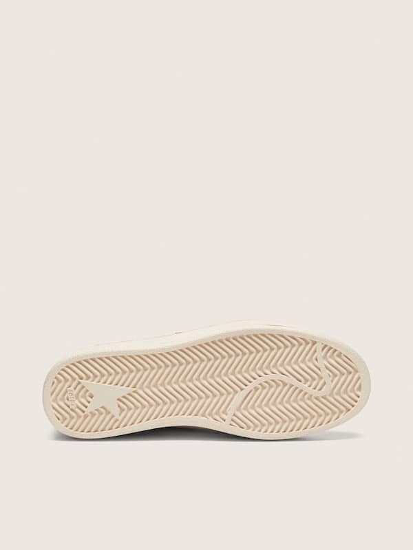 Golden Goose - Women&rsquo;s Ball Star LTD in white leather with burgundy leather star in 