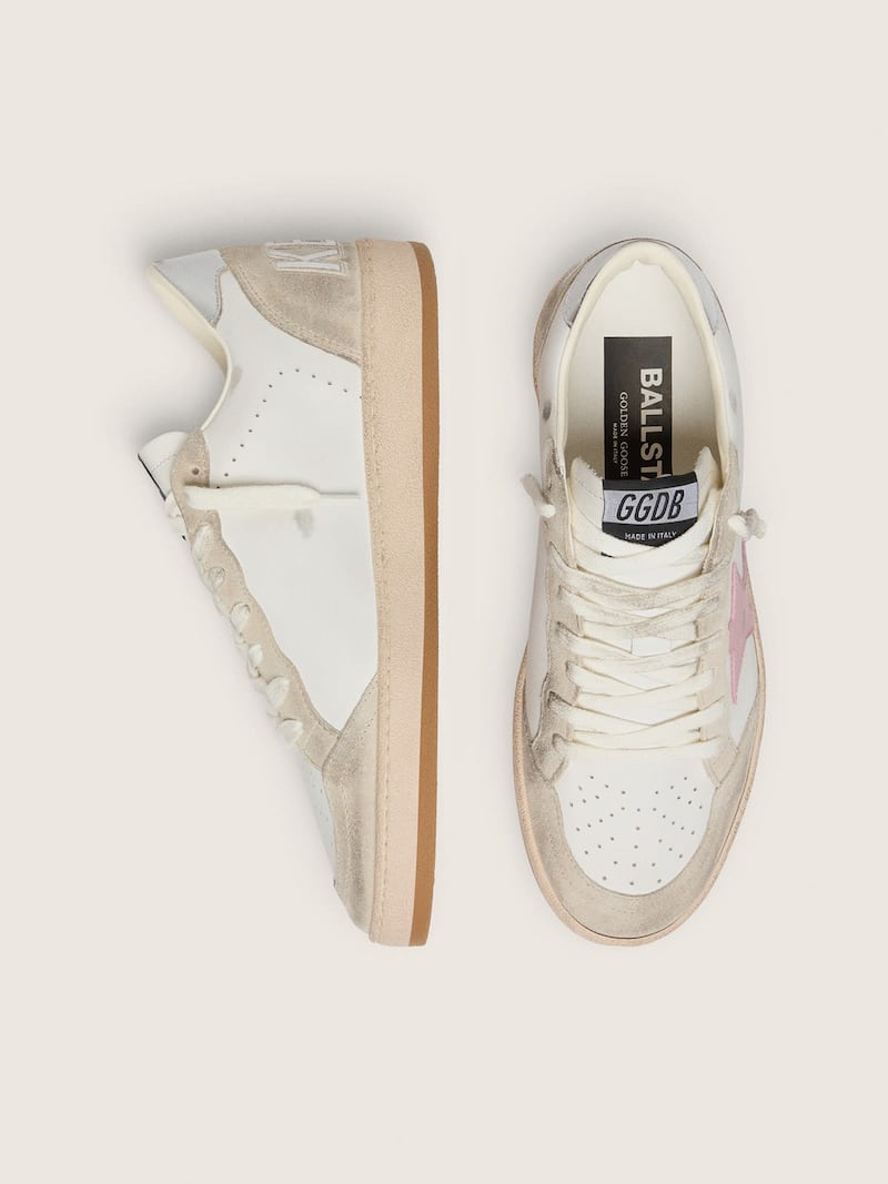 Golden Goose - Women&rsquo;s Ball Star in white leather and pearl suede with old rose star in 