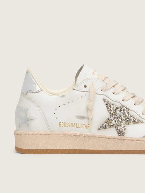 Golden Goose Women&rsquo;s Ball Star in white leather with platinum glitter star Ball Star white woman