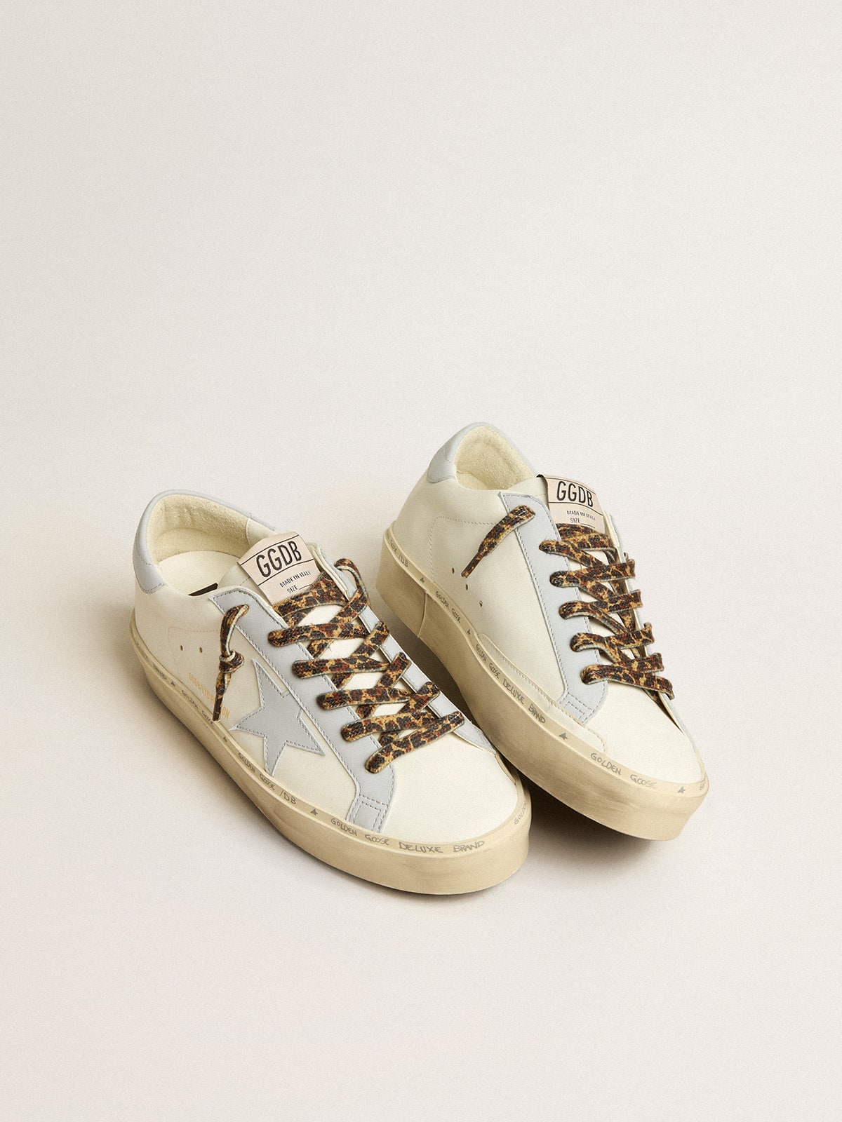 Golden Goose - Hi Star LTD de couro com estrela e talão de couro azul-claro in 