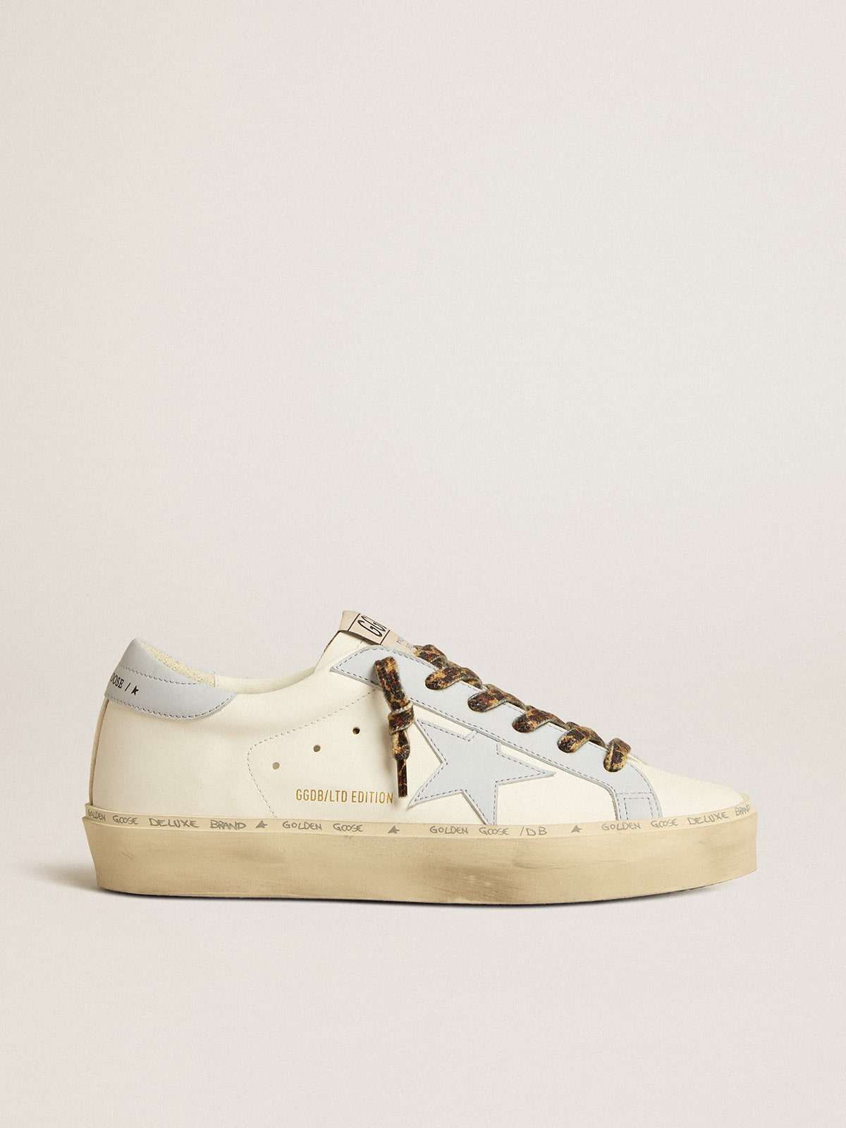 Golden Goose - Hi Star LTD en cuir avec étoile et contrefort en cuir bleu ciel clair in 