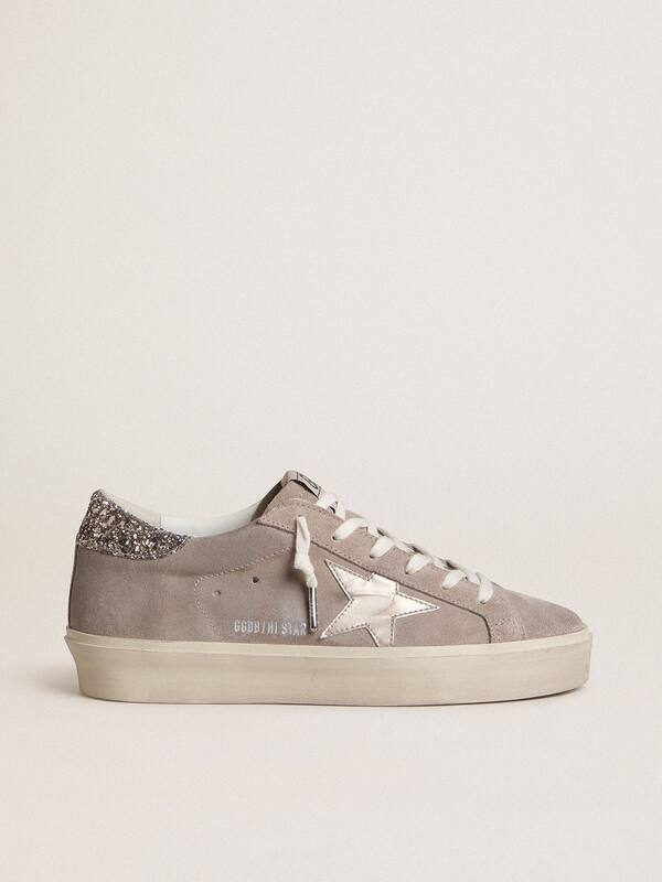 Golden Goose - Women’s Hi Star sneakers in beige suede with laminated leather star and glitter heel tab in 