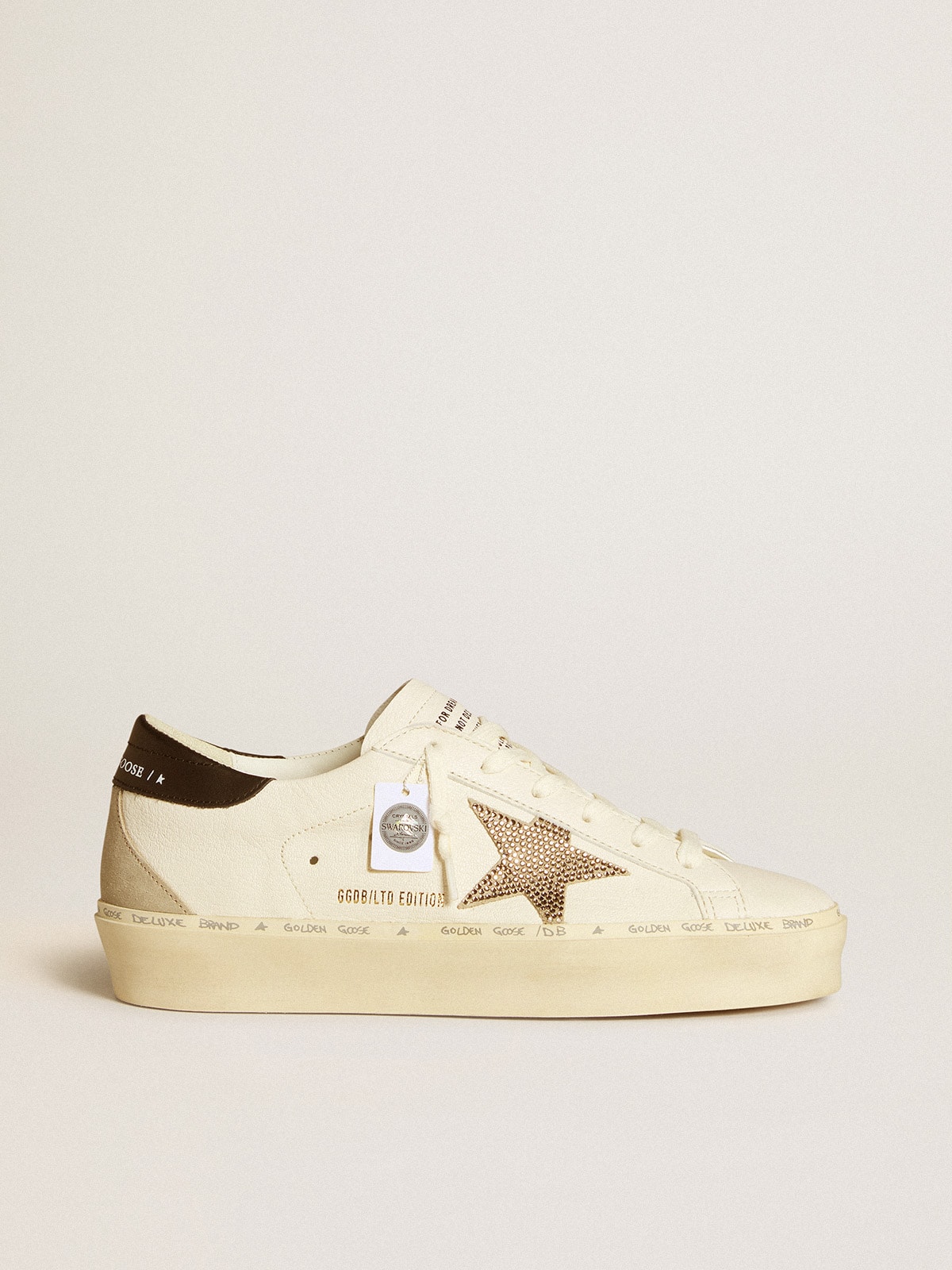 Golden Goose - Hi Star LTD avec étoile en cristaux Swarovski et contrefort en cuir noir in 