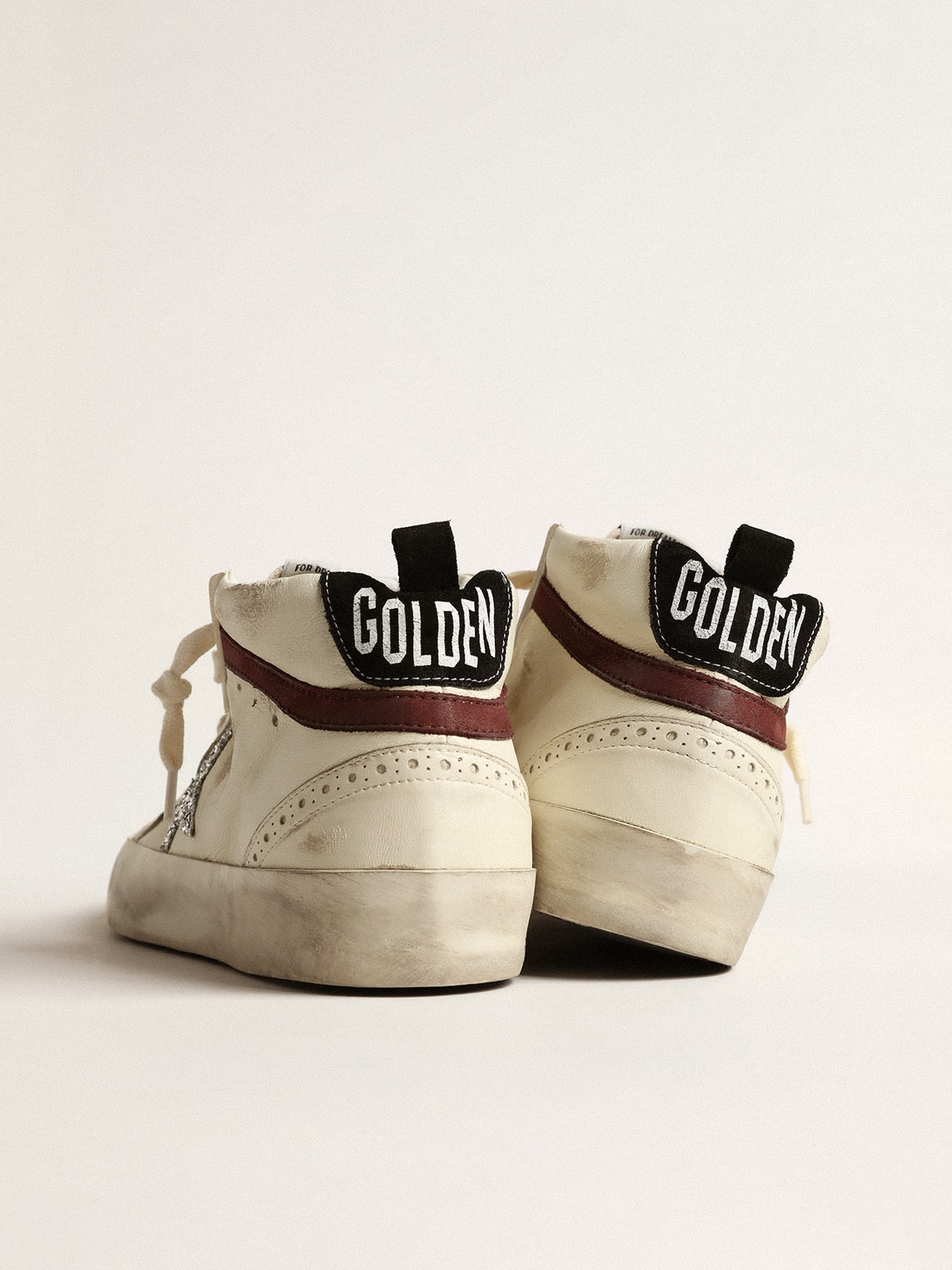 Golden Goose - Mid Star LTD in nappa bianca con stella in glitter argento in 