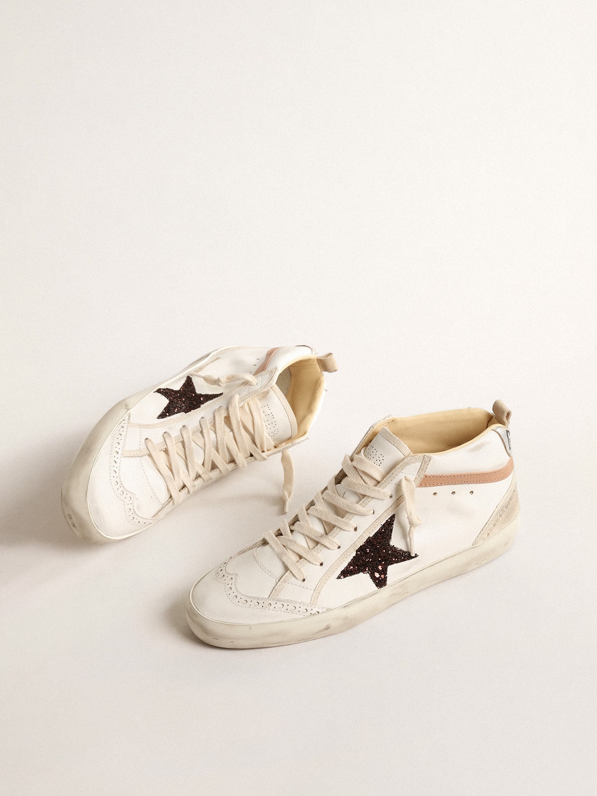 Golden Goose - Mid Star LTD in nappa with glitter star and nude leather flash in 