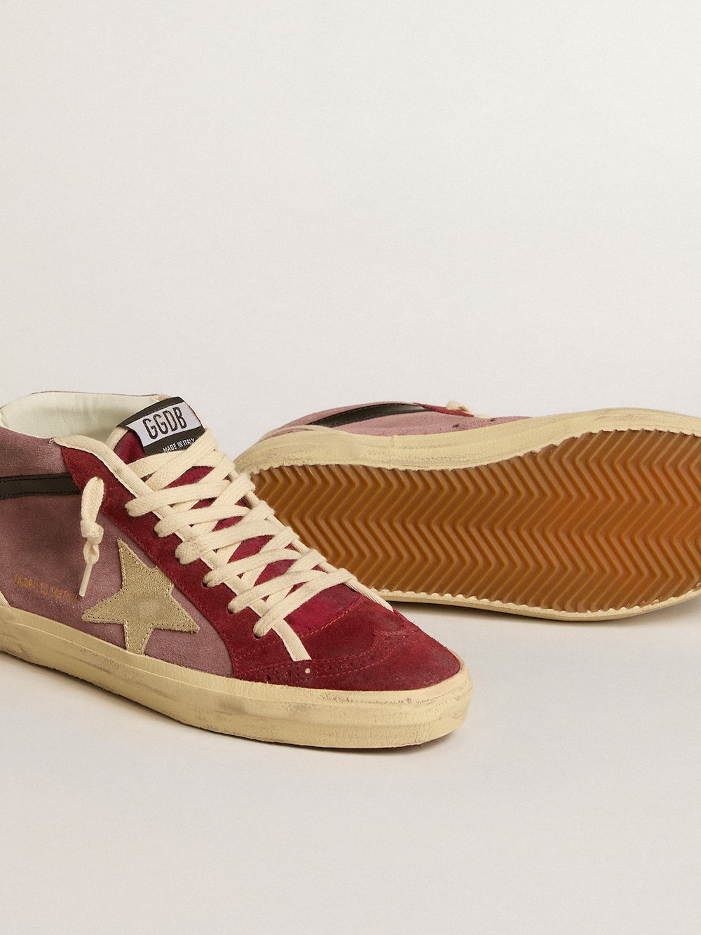 Golden Goose - Mid Star LTD in violet suede with platinum leather star and black flash in 