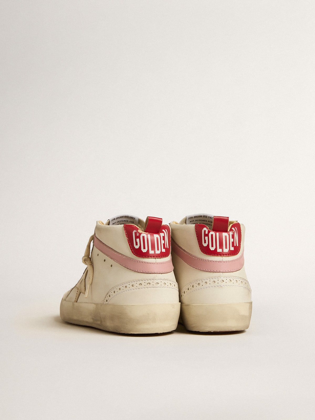 Golden Goose - Bio-based Mid Star LTD with gold leather star and pink flash in 