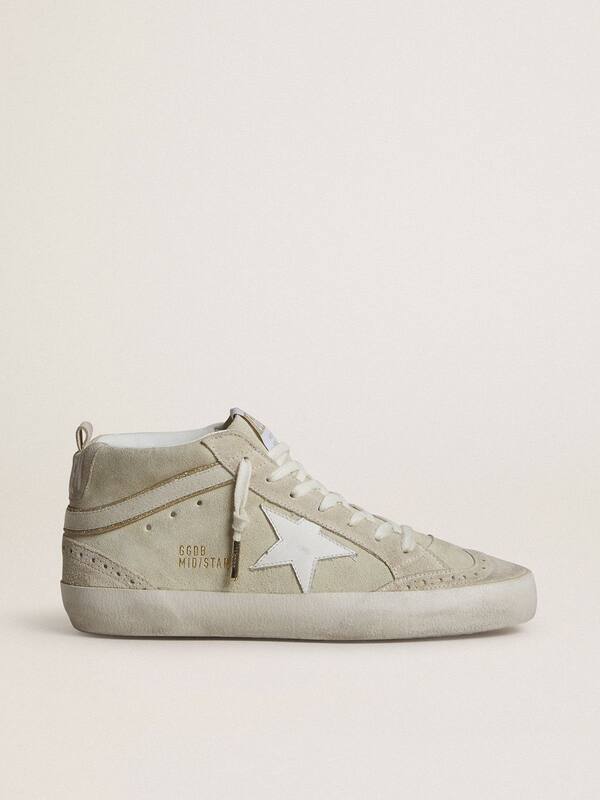 Golden Goose - Mid Star in light gray suede with white leather star  in 