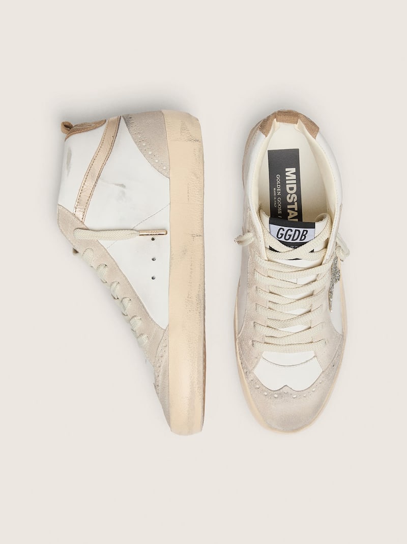 Golden Goose - Mid Star de mujer de piel blanca y ante color perla con estrella con purpurina platino in 